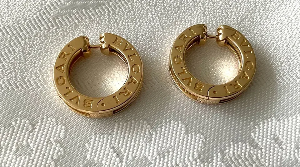 5 Classic Luxury Earrings That Will Never Go Out of Style
