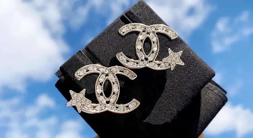 The Best Designer Earrings for Everyday Elegance