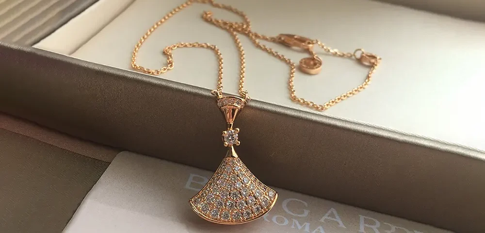 Top 5 Luxury Necklaces Worth Investing In