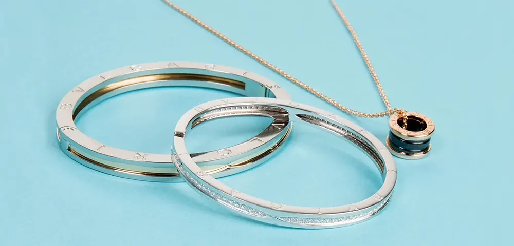 Which Entry-Level Jewelry Is Worth Buying: Bvlgari, Tiffany or Van Cleef & Arpels?