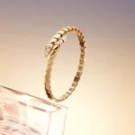How to Choose a Timeless Classic Jewelry Piece?
