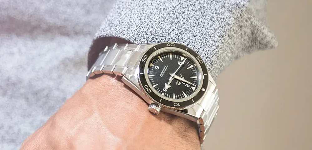 What Details Should You Look at When Choosing a Luxury Watch?